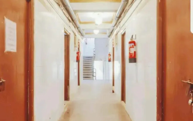 Metro Lodge
