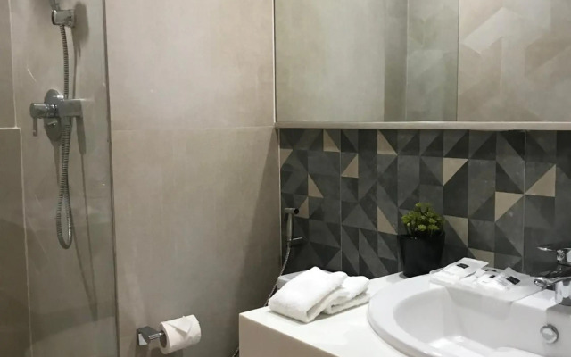 Avior Hotel