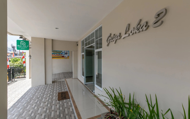 Capital O 3930 Griya Loka Syariah