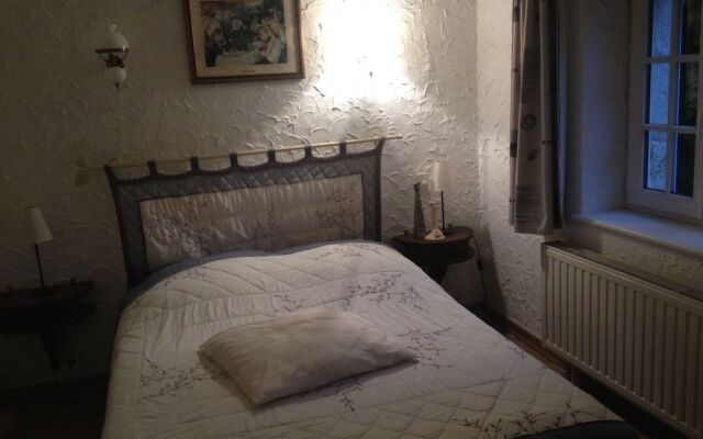 Les Rocailles de la Reine - Chambres d'Hôtes et Gîtes