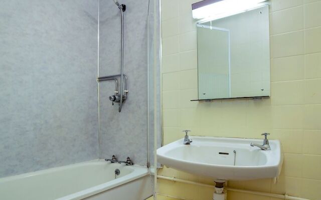 The Cumberland Hotel