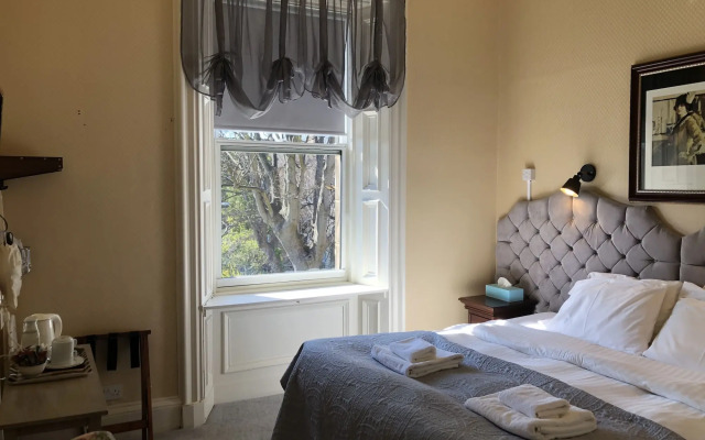 Allison House 16 Guesthouse