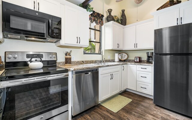 Kona Makai 2304 2 Bedroom Condo