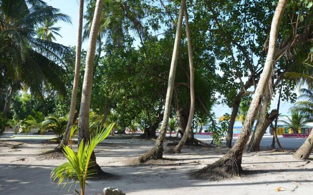 Dive Villa Thoddoo