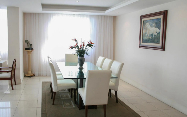 3 suítes Copacabana vista mar