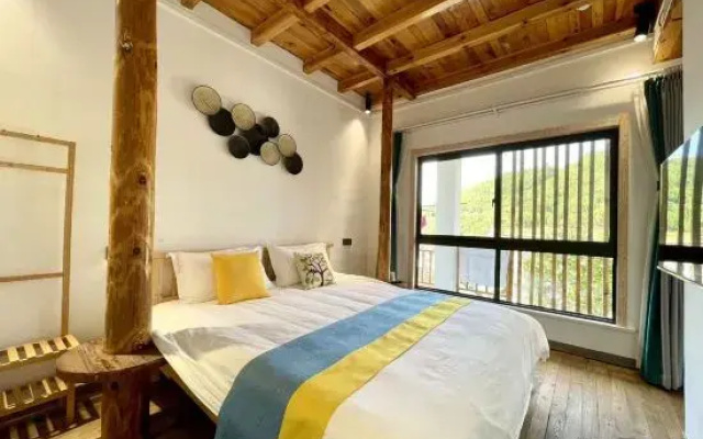 Misthu Shuangfeng Homestay (Hangzhou Guide Village Shop)