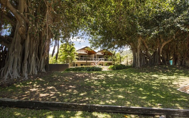 Picnic Bay Apartments Unit 1