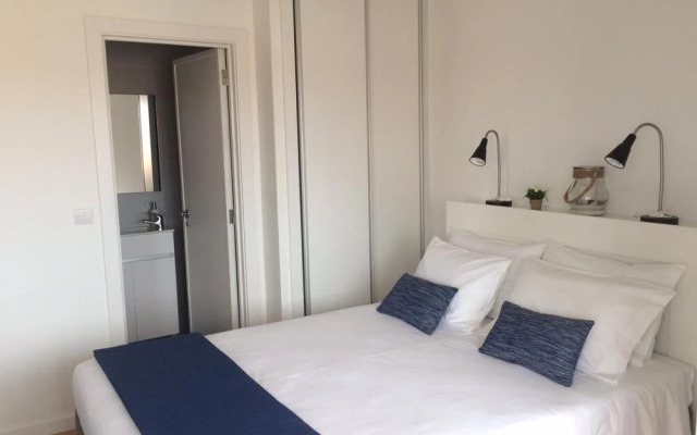 Aveiro White House