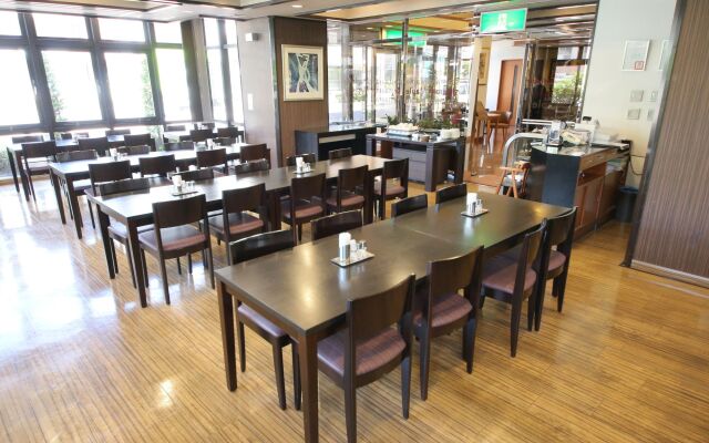 Maple Inn Makuhari