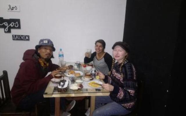 Old House backpackers B & B