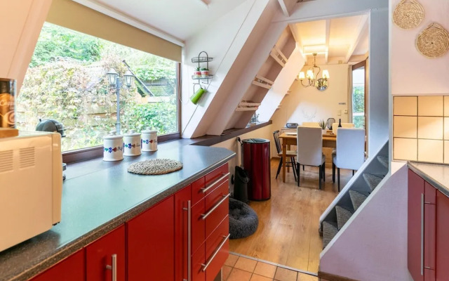 Lanaken Luxe Garden Retreat