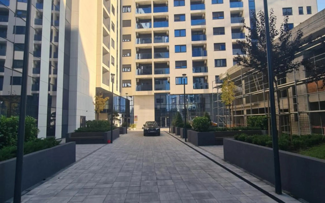 Grand Lux Apartments