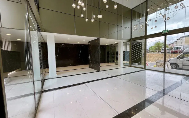Media Bay Apartments