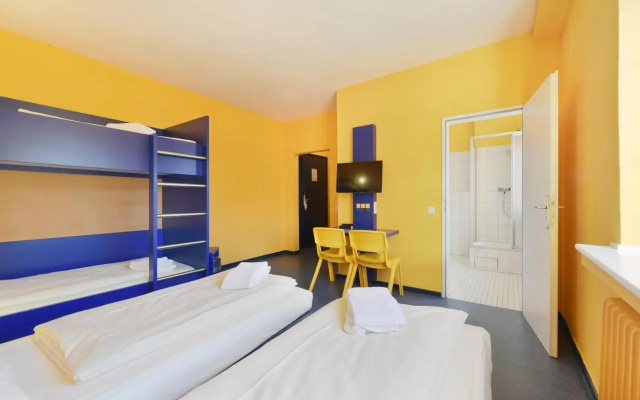 BednBudget Hostel Dorms Hannover