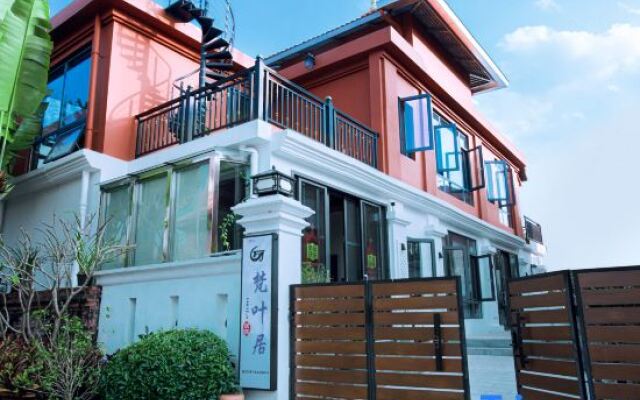 Santa Bara Fanye Residence