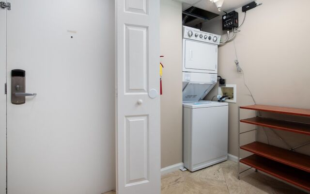 Westwinds 4807 G flr13 2BR BA