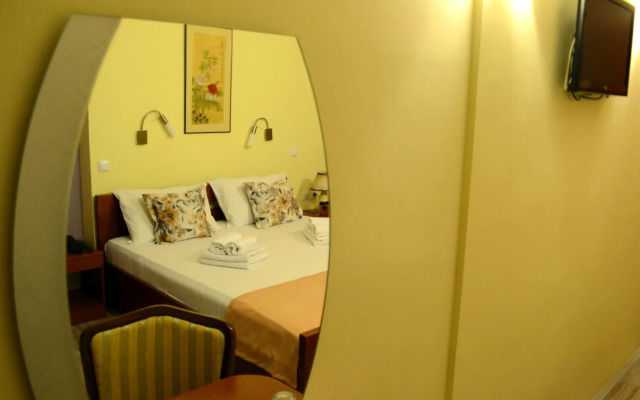 Hotel Pine