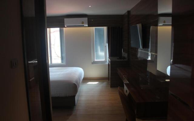 H-District Boutique Poshotel