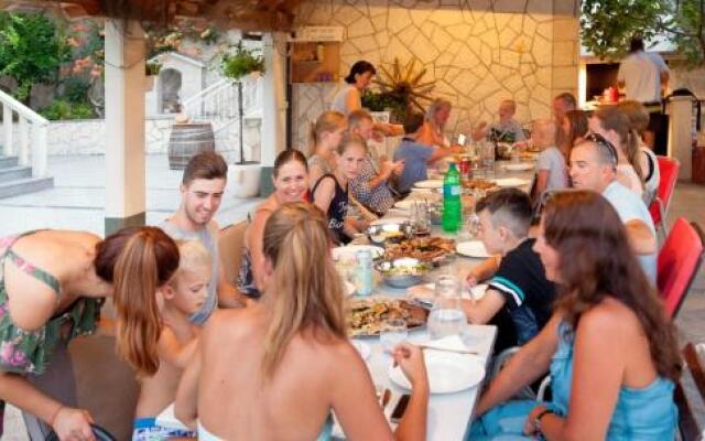 Apartment Peracko Blato, Put Jezera