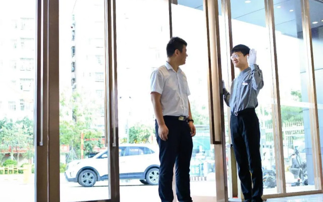 Lavande Hotel (Shenzhen North Railway Station, Gangtou Metro Station)