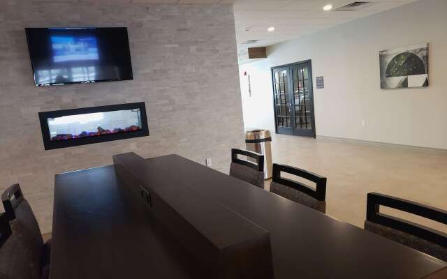 Best Western Plus Wayland Hotel