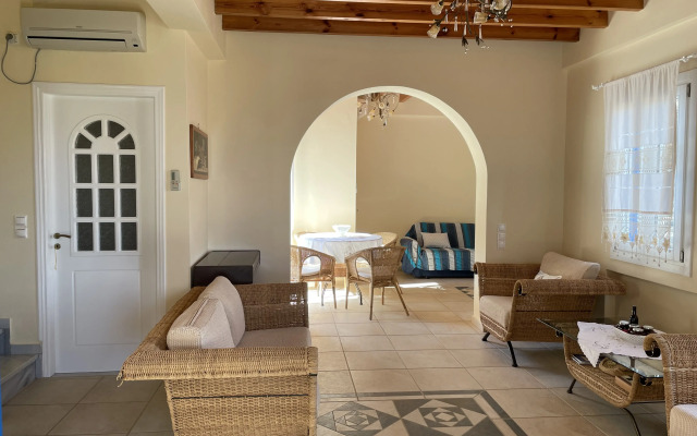 Monolithos Villas