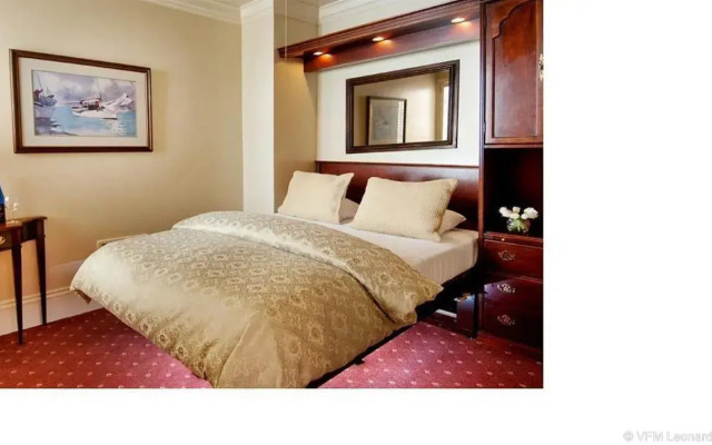 The Monterey Hotel