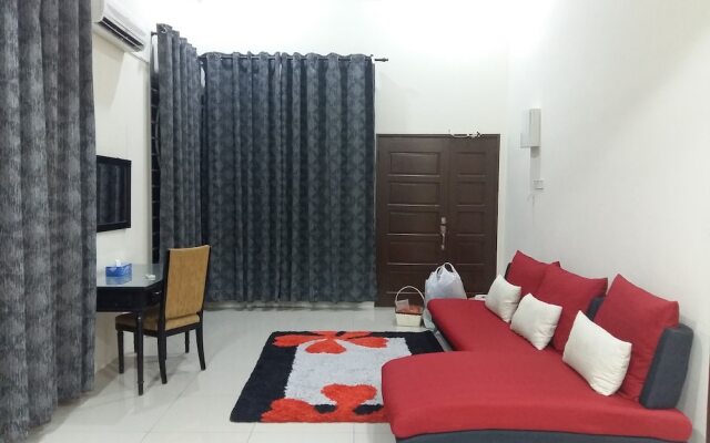 Rest Inn Mutiara at Homestay Gemas