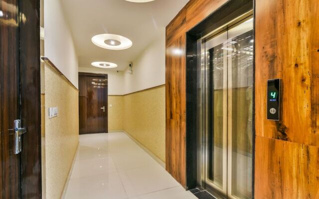 Hotel Iconic Suites, New Delhi