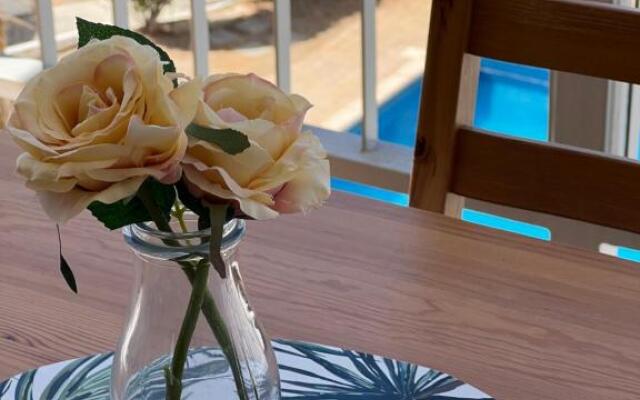 Sea view 1bed apartment with pool in Peyia B15