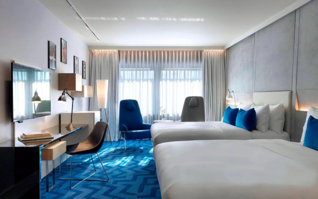 Renaissance Warsaw Airport Hotel, an Marriott International