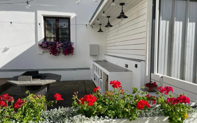 Raunex Apartment