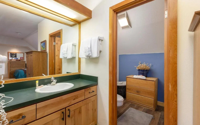 2130 Pines Condo