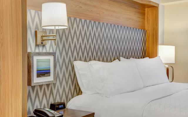 Holiday Inn East Windsor by IHG