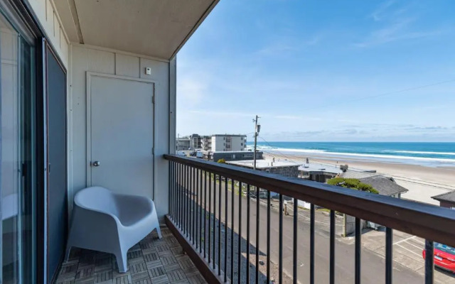 Surftides Plaza