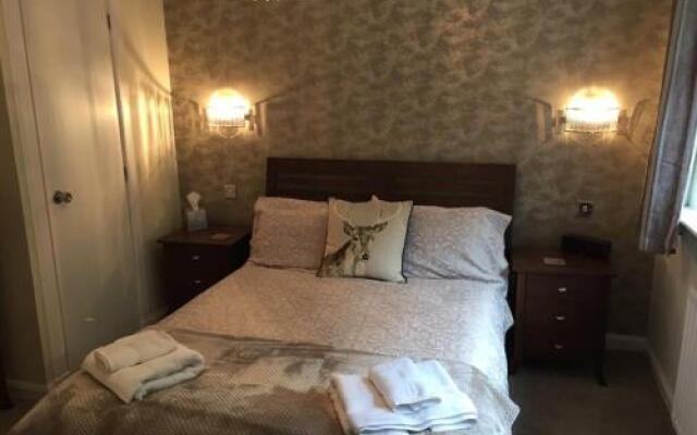 Southfork Villa Guesthouse (Adults Only)