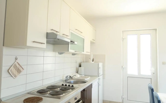 Apartments Maras