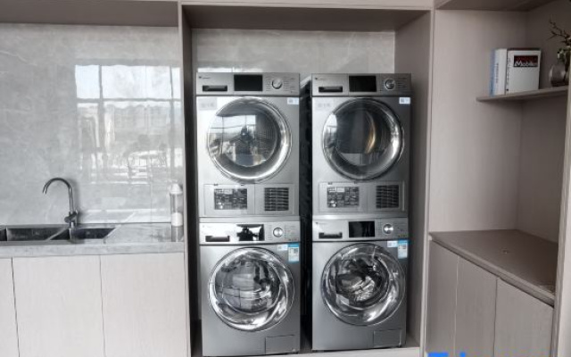 Paris Hotel Lishui Jinyun (Huzhen Branch)