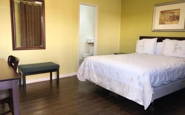 Royal Inn and Suites