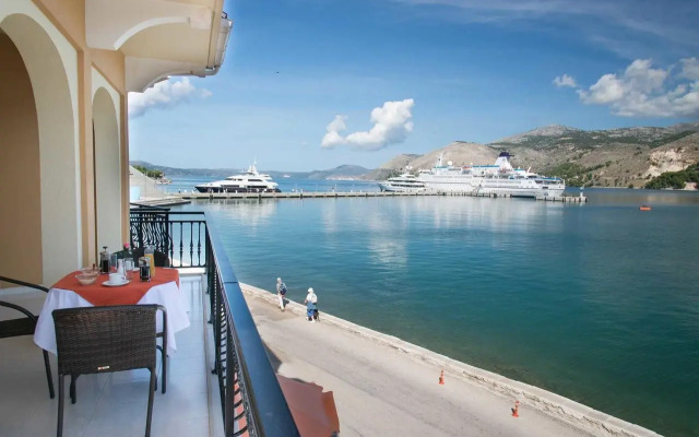Aggelos Hotel