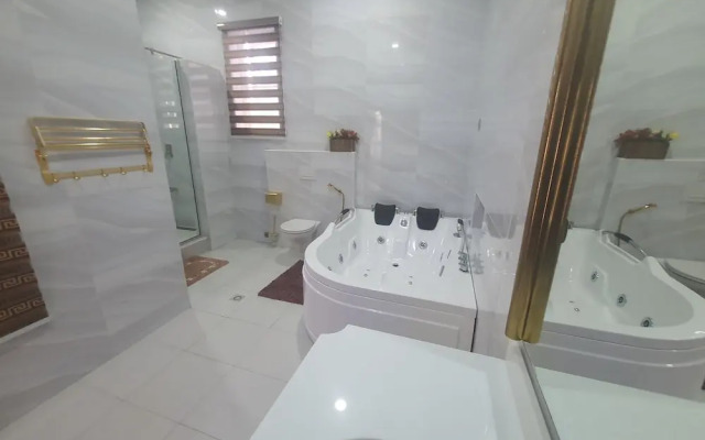 Lekki Luxury 5 Bedroom House Duplex in Lekki