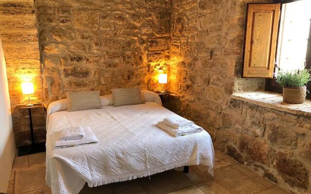 Ariqus Rural Cottages