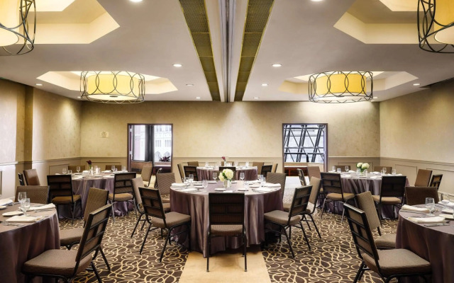 DoubleTree by Hilton Philadelphia Center City