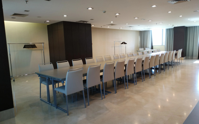 LCB Hotel Fuenlabrada NEW