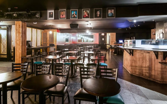 Red Lion Inn & Suites Abbotsford