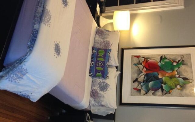 Somerset House Inn
