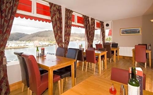 Rivercroft Hotel