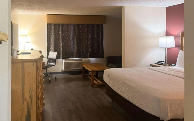 Studio 6 Suites Butte, MT – I-90 / I-15