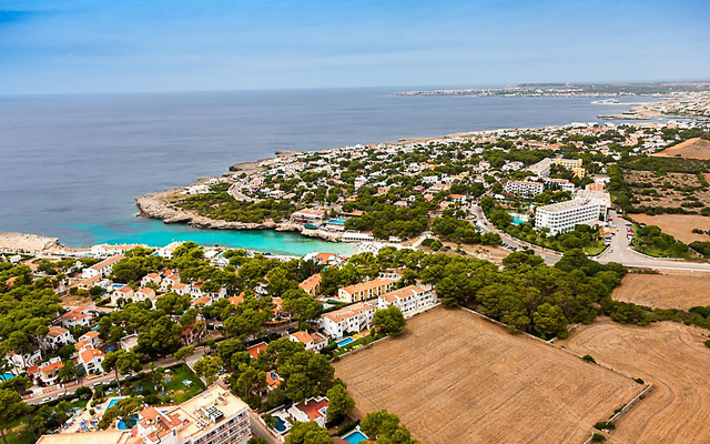 Apartamentos Cala Blanca