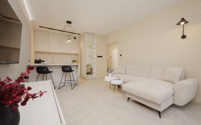 Exclusive Apartment by Renters Prestige